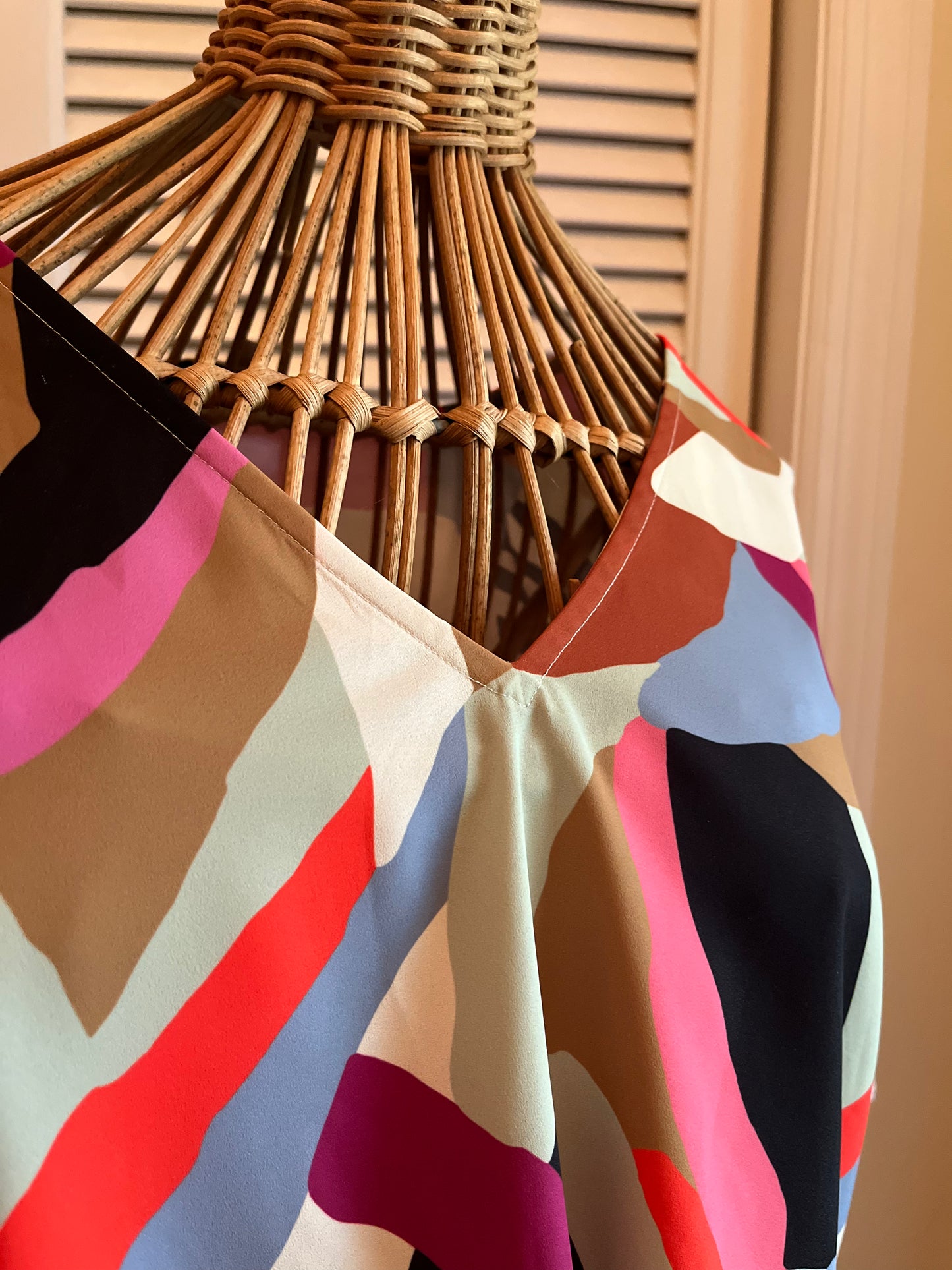 Crosby by Mollie Burch Abstract Top (XL)