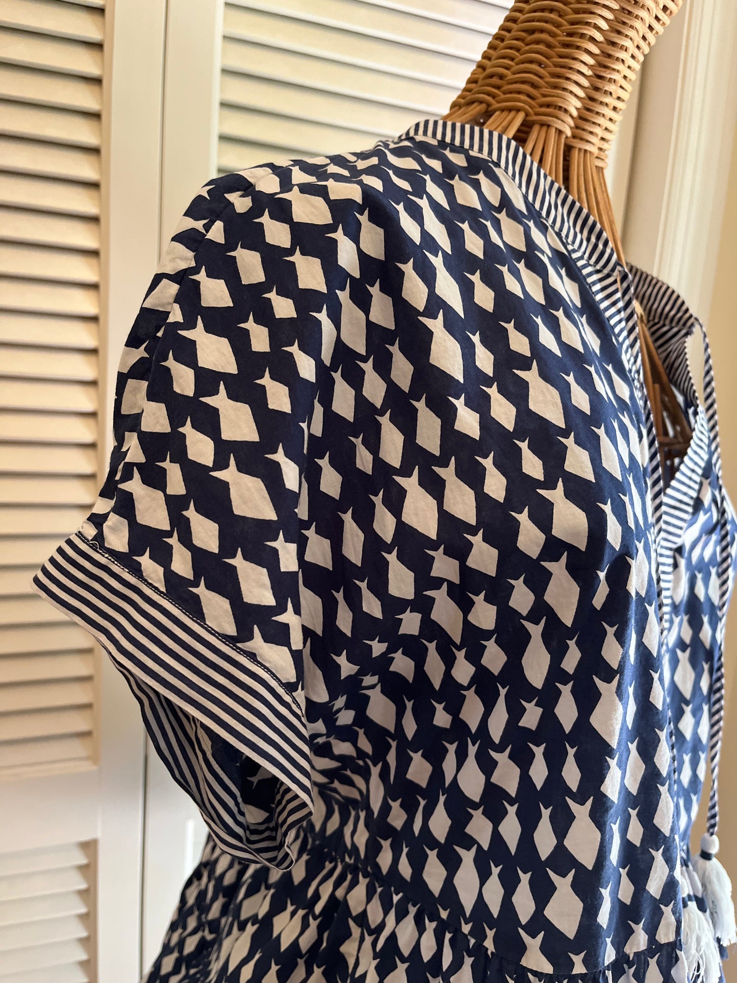 Vineyard Vines Peplum Top (M)