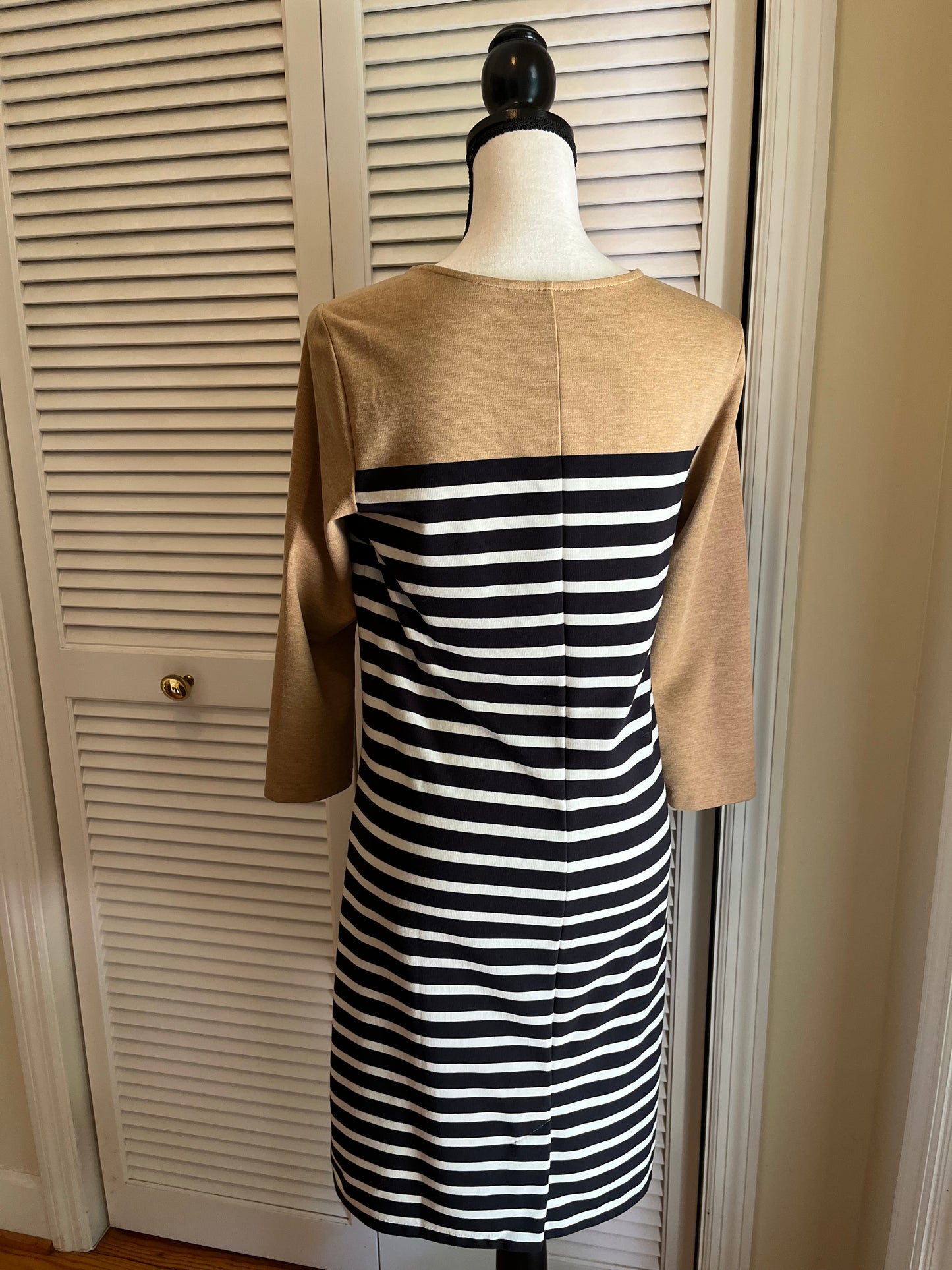 Lands End Sweater Dress (Small 6-8)