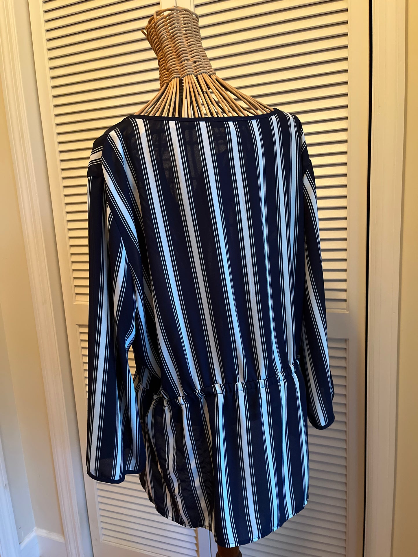 Ellen Weaver Drawstring Tunic Top (2XL)