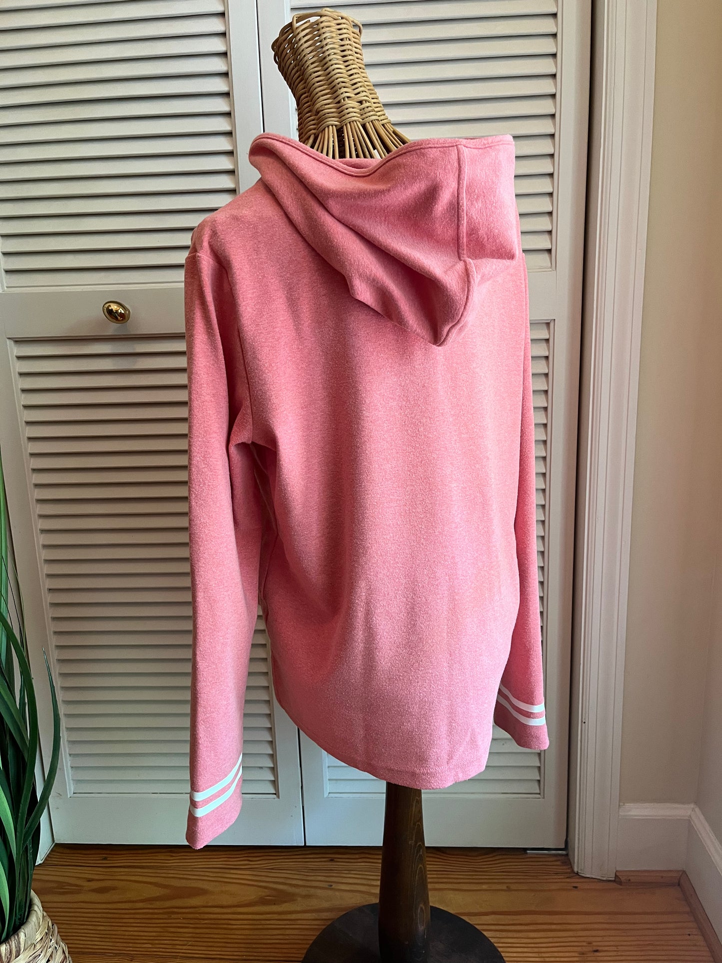 Southern Tide Hoodie (M)